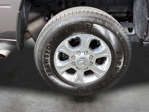 Used 2025 RAM 2500 Big Horn AWD/4WD image 16
