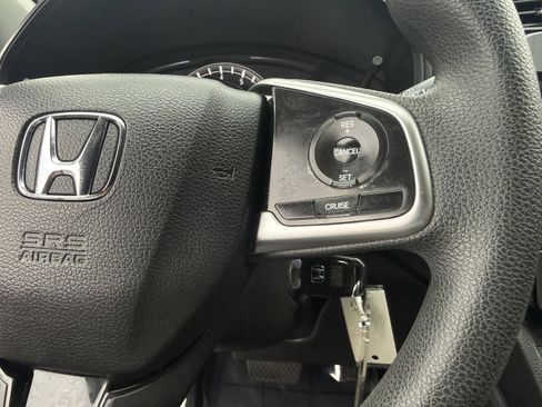 Used 2018 Honda CR-V LX image 15