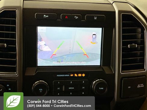 Used 2020 Ford F250 XLT w/ XLT Premium Package AWD/4WD image 20