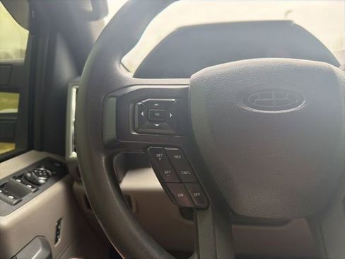 Used 2017 Ford F250 XLT w/ XLT Premium Package image 56