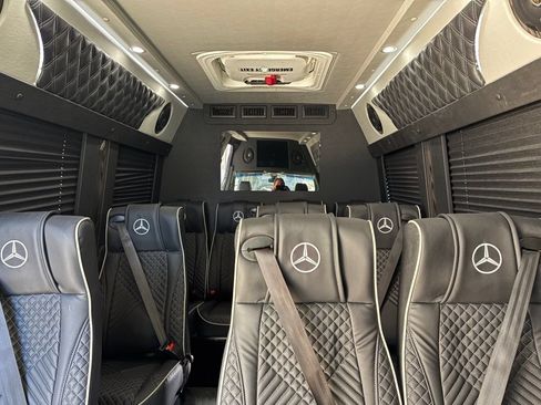 Used 2026 Mercedes-Benz Sprinter 3500 image 1