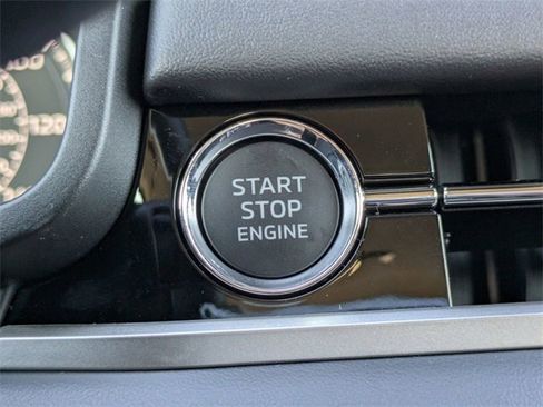 New 2025 Mitsubishi Outlander ES image 29