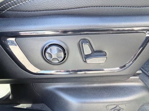 Used 2022 RAM 1500 Limited image 24