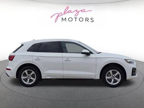 Used 2023 Audi Q5 2.0T Premium w/ Convenience Package AWD/4WD image 4