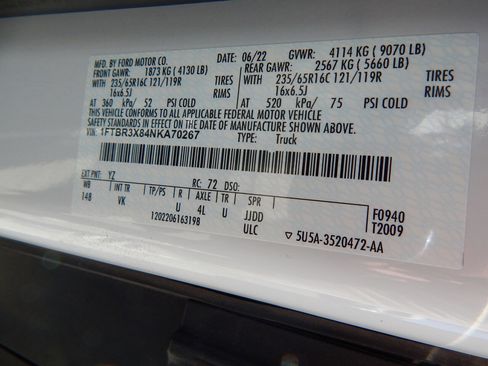 Used 2022 Ford Transit 250 148 High Roof Extended RWD image 29