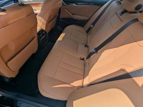 Certified 2023 BMW 540i 540i w/ Convenience Package image 20