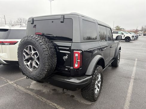 Used 2024 Ford Bronco Badlands AWD/4WD image 40