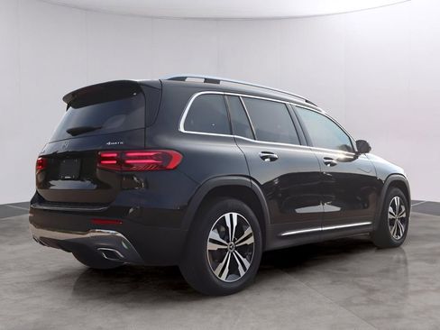 New 2026 Mercedes-Benz GLB 250 4MATIC image 7