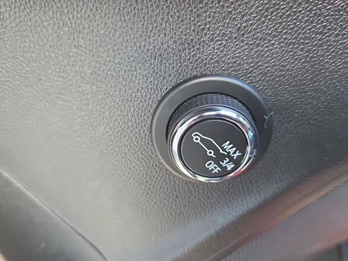 Used 2022 Buick Envision Preferred FWD image 10