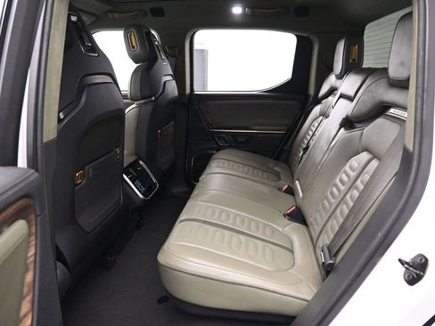 Used 2023 Rivian R1T Adventure image 16