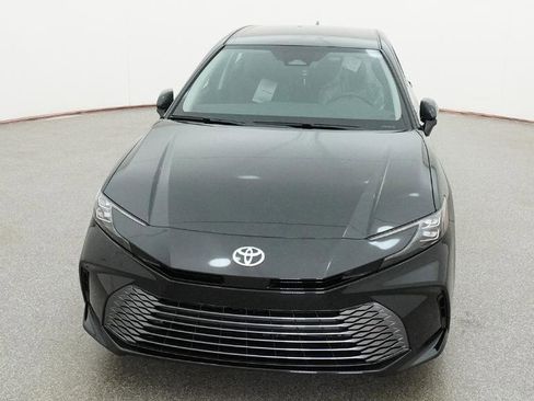 New 2026 Toyota Camry XLE AWD/4WD image 2