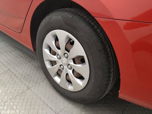 Used 2017 Hyundai Accent SE image 31