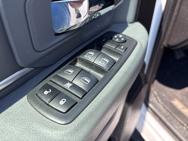 Used 2019 RAM 1500 Warlock AWD/4WD image 14