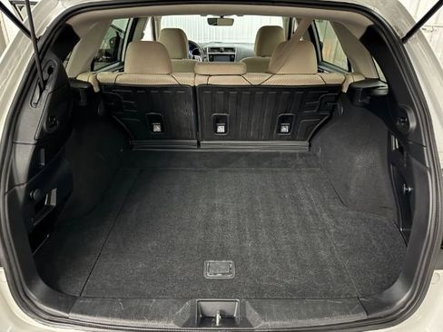 Used 2018 Subaru Outback 2.5i Premium image 17