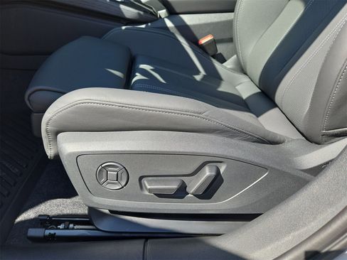 New 2025 Audi A5 2.0T Prestige image 17