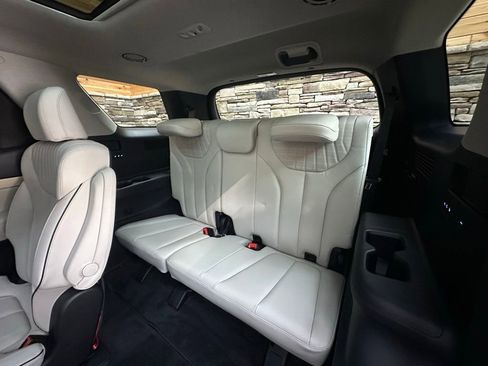 Certified 2023 Hyundai Palisade Limited image 34