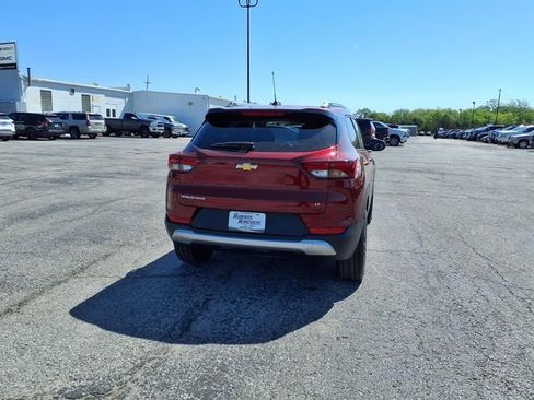 Used 2024 Chevrolet TrailBlazer LT w/ LT Cold Weather Package FWD image 21