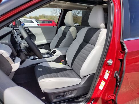 New 2026 Mitsubishi Outlander SE AWD/4WD image 8