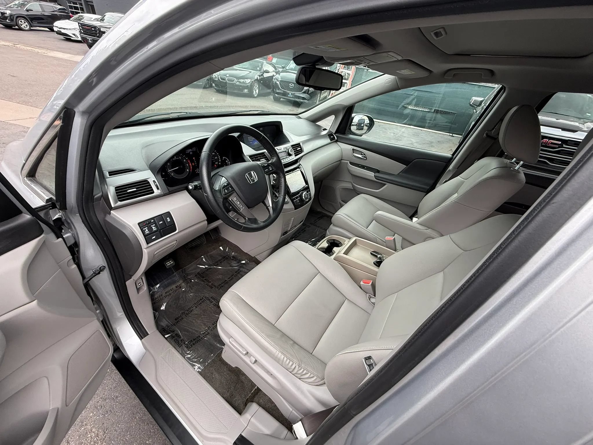 Used 2015 Honda Odyssey EX-L image 13