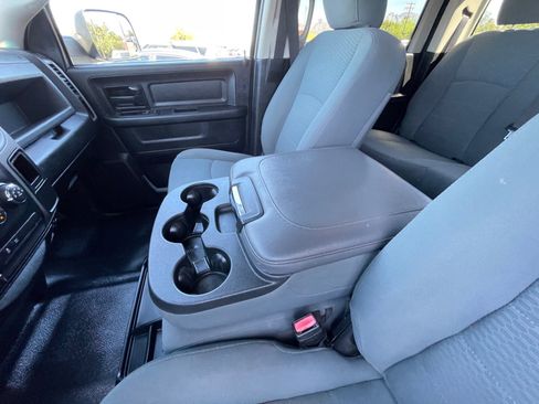 Used 2018 RAM 2500 Tradesman w/ Chrome Appearance Group image 17