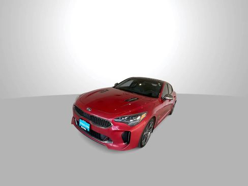 Used 2018 Kia Stinger GT2 AWD/4WD image 4