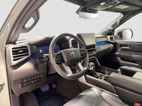 Used 2024 Toyota Tundra Platinum AWD/4WD image 9