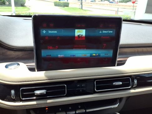 Used 2023 Lincoln Aviator Grand Touring w/ Equipment Group 301A AWD/4WD image 21