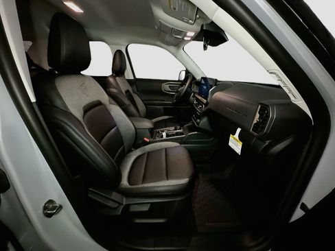 New 2026 Ford Bronco Sport Badlands w/ Bronze Package AWD/4WD image 32
