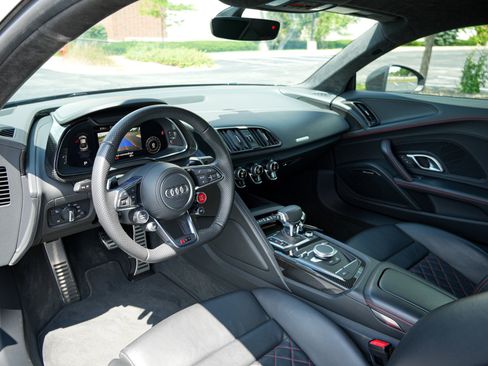 Used 2020 Audi R8 V10 performance AWD/4WD image 25
