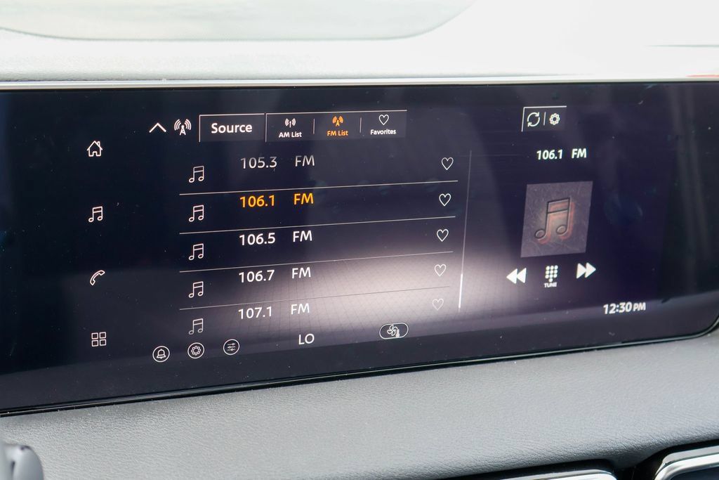 New 2027 Nissan Sentra SV w/ Floor Mat Package FWD image 3