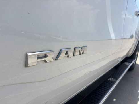 Used 2021 RAM 1500 Laramie AWD/4WD image 9