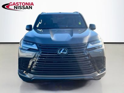 Used 2023 Lexus LX 600 4WD w/ Appearance Package