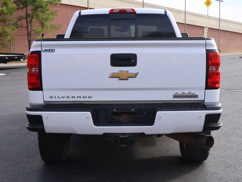 Used 2016 Chevrolet Silverado 2500 High Country w/ Duramax Plus Package image 30