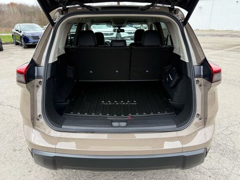 New 2026 Nissan Rogue SV image 34