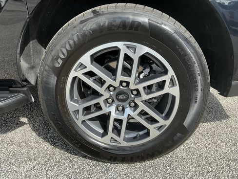 Used 2025 Ford Expedition Max Active RWD image 43