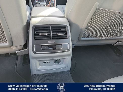 Used 2022 Audi A4 2.0T Premium Plus w/ Premium Plus Package AWD/4WD image 43