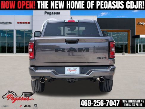 New 2026 RAM 1500 Express AWD/4WD image 6