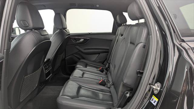 Used 2023 Audi Q7 3.0T Prestige w/ Prestige Package AWD/4WD image 17