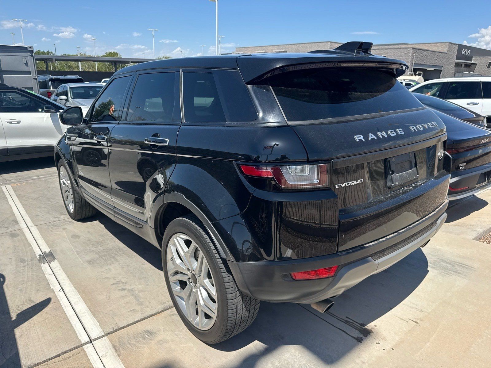 Used 2016 Land Rover Range Rover Evoque HSE AWD/4WD image 3