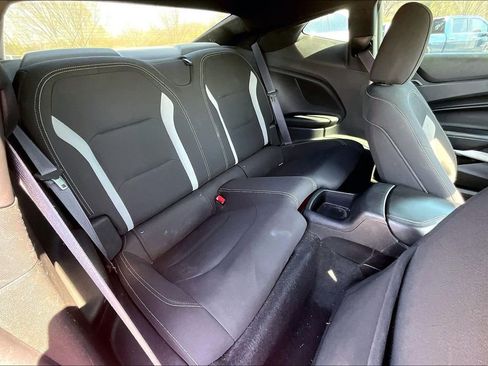 Used 2017 Chevrolet Camaro LT RWD image 25