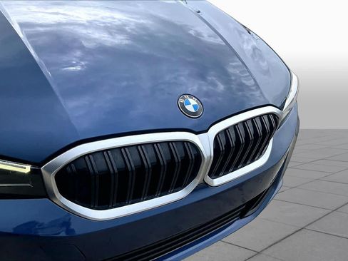 Used 2023 BMW 330i Sedan w/ Driving Assistance Package RWD image 28