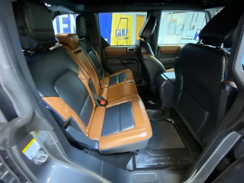 Used 2024 Ford Bronco Outer Banks AWD/4WD image 29