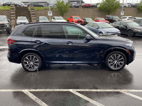 Used 2024 BMW X5 xDrive40i w/ Executive Package AWD/4WD image 2