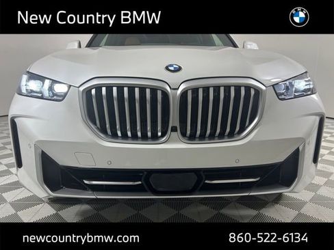 New 2026 BMW X5 xDrive40i w/ Premium Package AWD/4WD image 9