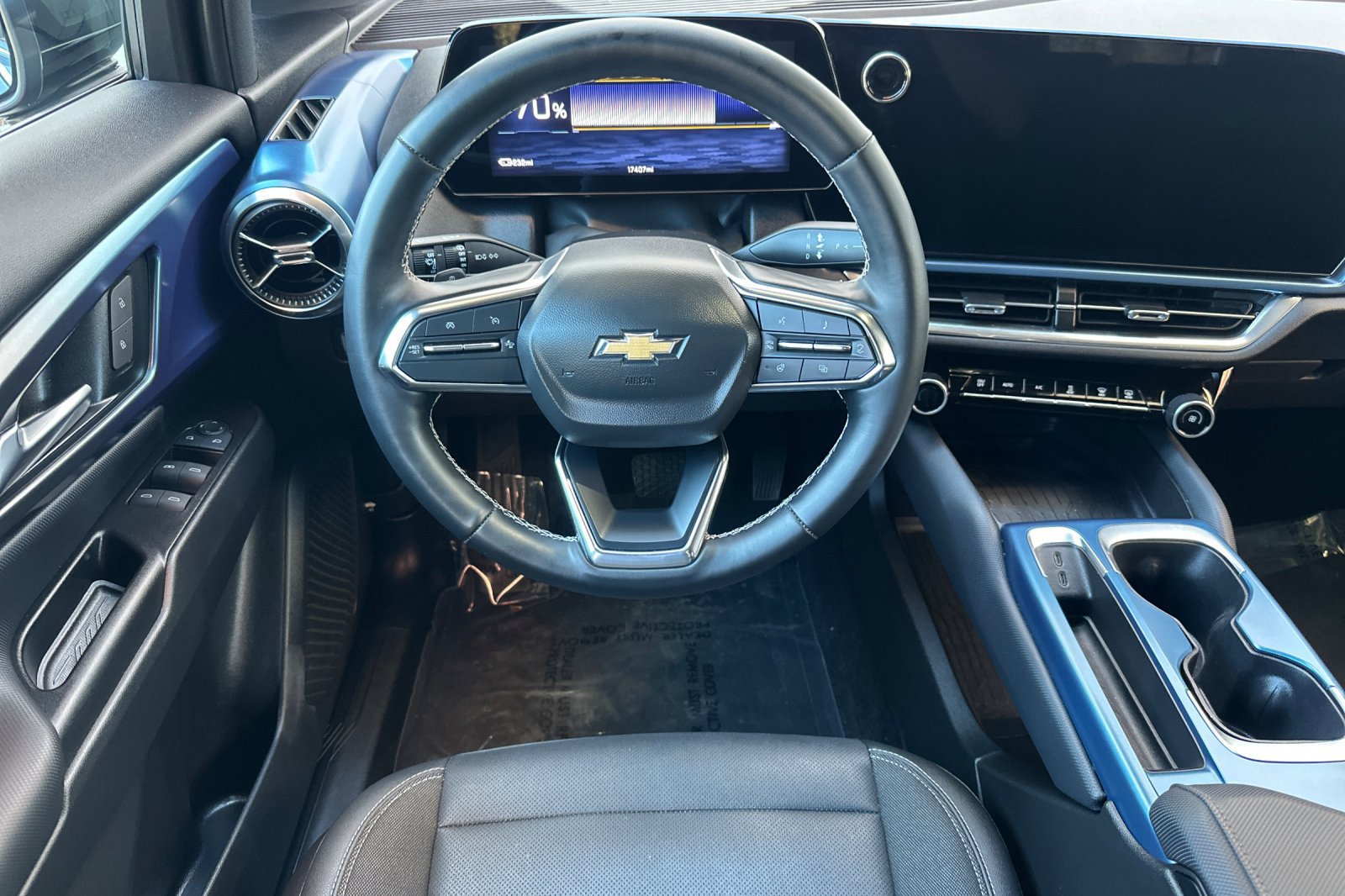 Used 2024 Chevrolet Equinox EV LT FWD image 16