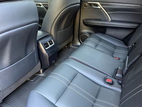 Certified 2022 Lexus RX 450h AWD w/ Luxury Package image 4