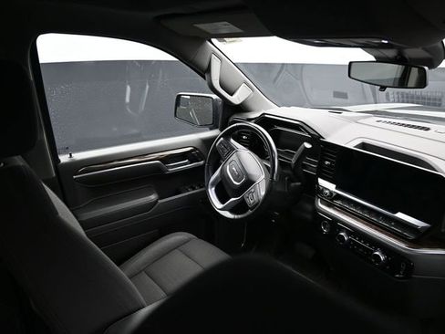 Used 2022 GMC Sierra 1500 Elevation image 33