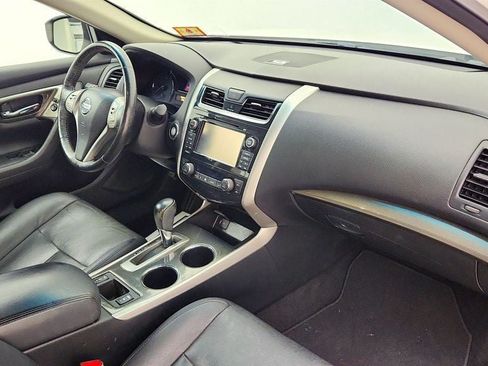 Used 2015 Nissan Altima 2.5 SL w/ Technology Package FWD image 19