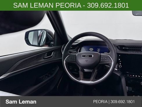 New 2026 Jeep Grand Cherokee L Limited w/ Limited Altitude Package AWD/4WD image 11