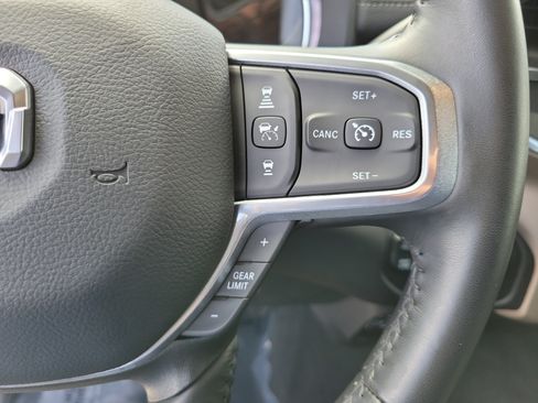 Used 2024 RAM 2500 Laramie w/ Safety Group AWD/4WD image 29